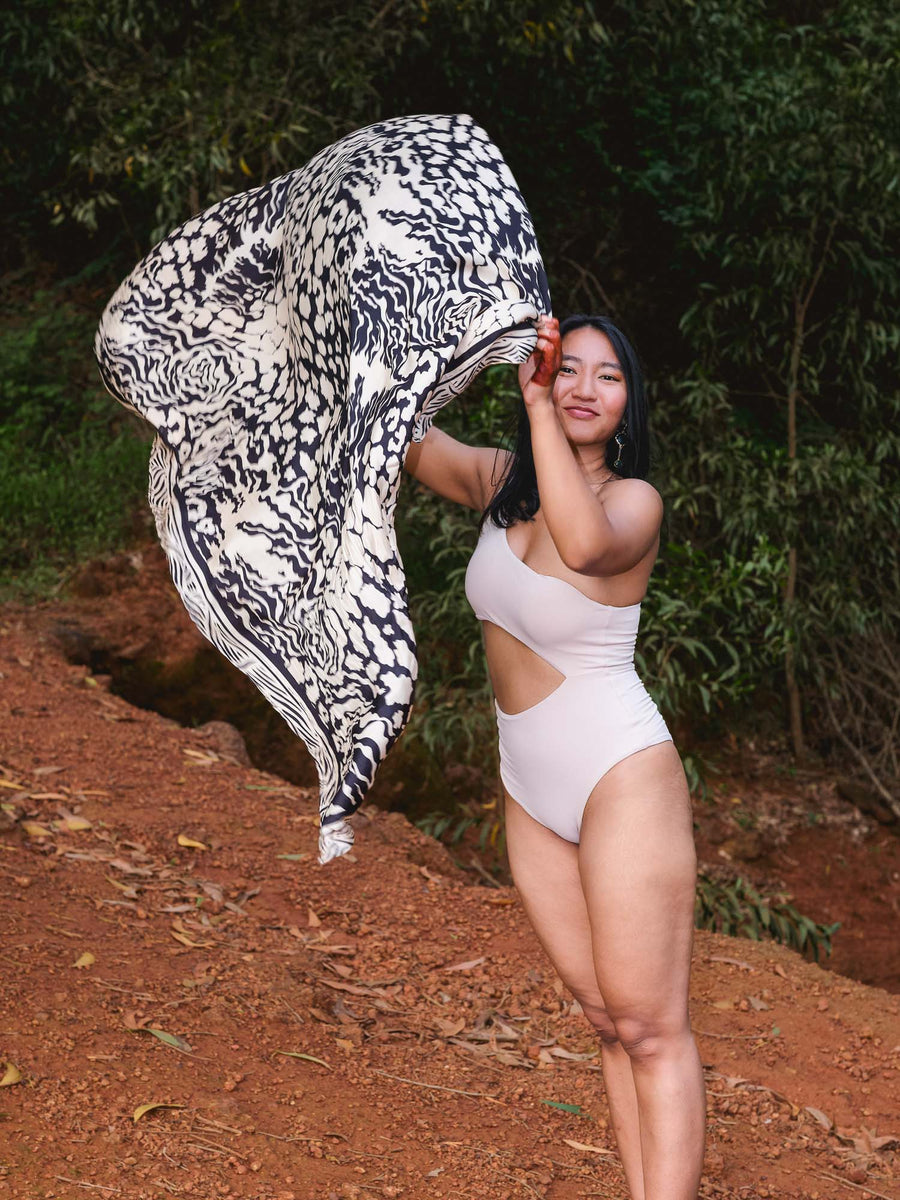 Wild Card Sarong